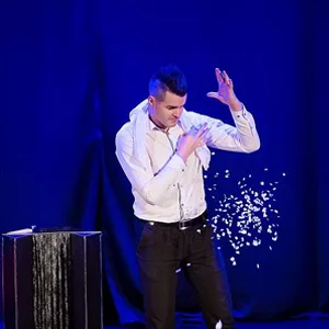Ondřej Sládek - Kouzelník a iluzionista - Vystoupení Mistra ČR v kouzlení
